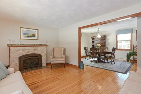 36 Forest St, Franklin, MA 02038 photo 22