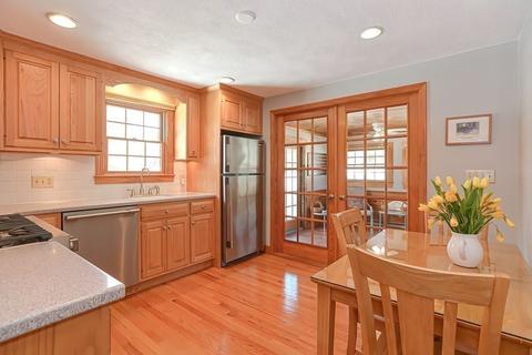 36 Forest St, Franklin, MA 02038 photo 14