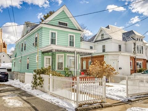 5 Berkeley St, Lawrence, MA 01841 photo 1