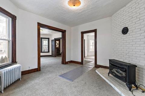 41 Forest St, Springfield, MA 01108 photo 6