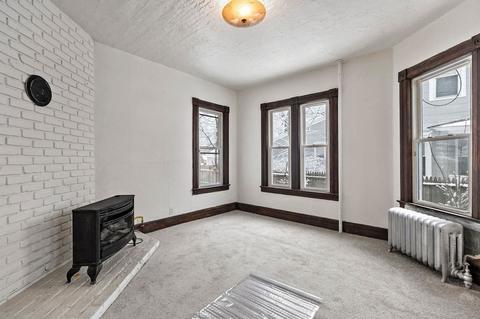 41 Forest St, Springfield, MA 01108 photo 5