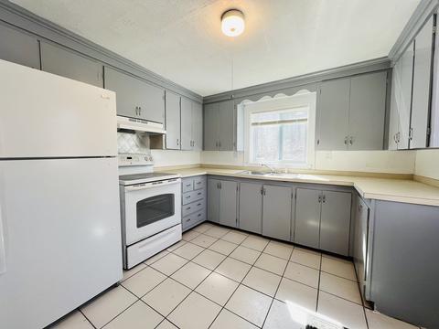 78 High St, Canton, MA 02021 photo 4