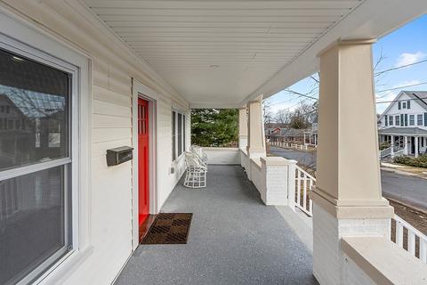 11 Chandler St, Maynard, MA 01754 photo 3