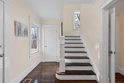11 Chandler St, Maynard, MA 01754 photo 4