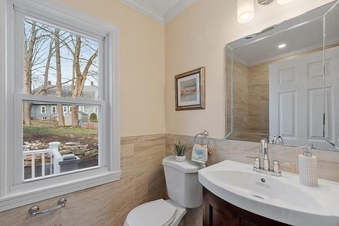 11 Chandler St, Maynard, MA 01754 photo 16