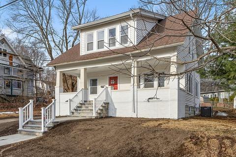 11 Chandler St, Maynard, MA 01754 photo 2