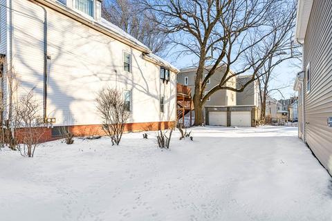 40 Everett Ave, Somerville, MA 02145 photo 3