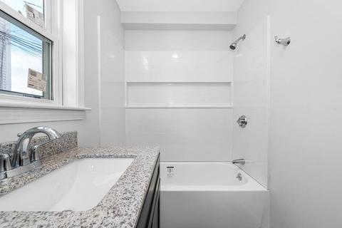 40 Everett Ave, Somerville, MA 02145 photo 13
