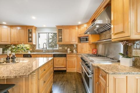 23 Lynn Rd, Needham, MA 02494 photo 14