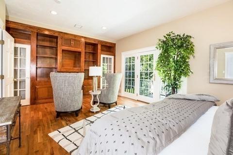 1253 Great Plain Ave, Needham, MA 02492 photo 9
