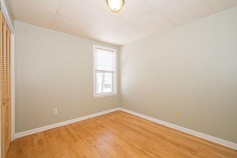 2 Hale St, Worcester, MA 01604 photo 30