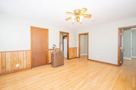 2 Hale St, Worcester, MA 01604 photo 22