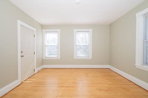 2 Hale St, Worcester, MA 01604 photo 27