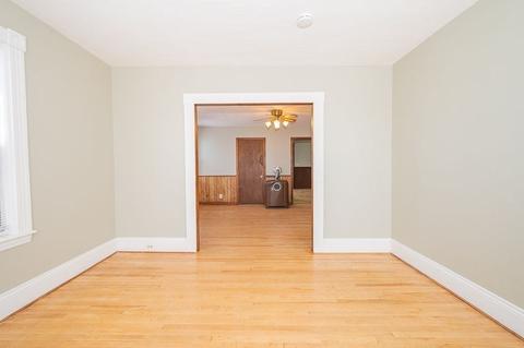 2 Hale St, Worcester, MA 01604 photo 26