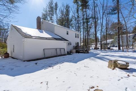 2 Hazeltine Rd, Upton, MA 01568 photo 24