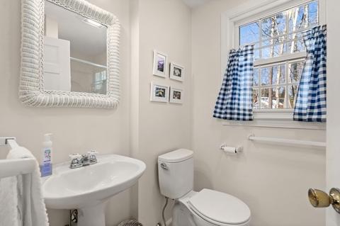 2 Hazeltine Rd, Upton, MA 01568 photo 8