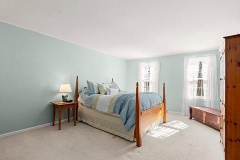 2 Hazeltine Rd, Upton, MA 01568 photo 16