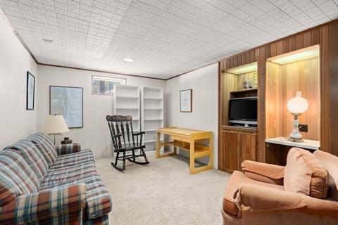 2 Hazeltine Rd, Upton, MA 01568 photo 21