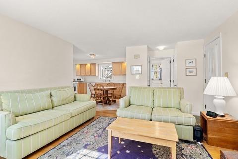 2 Hazeltine Rd, Upton, MA 01568 photo 9