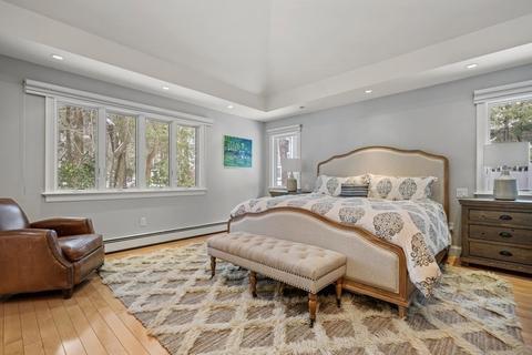 8 Eastham Rd, Newton, MA 02459 photo 11