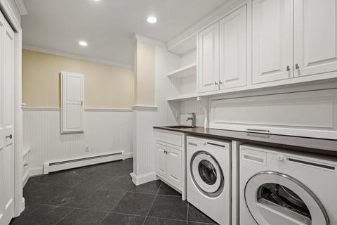 8 Eastham Rd, Newton, MA 02459 photo 15