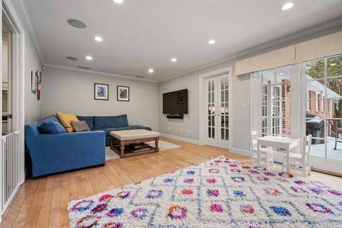 8 Eastham Rd, Newton, MA 02459 photo 17