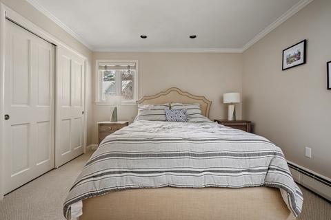 8 Eastham Rd, Newton, MA 02459 photo 22
