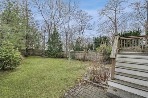 112 Jersey St, Marblehead, MA 01945 photo 23