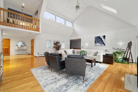 468 Elm St E, Raynham, MA 02767 photo 7