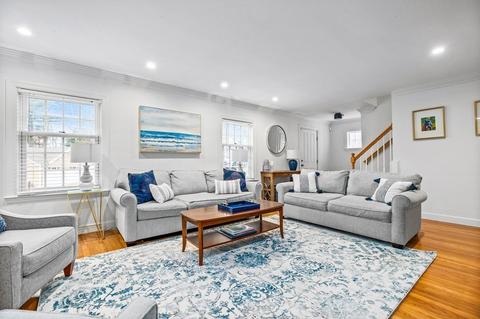 40 Liberty Pole Rd, Hingham, MA 02043 photo 2