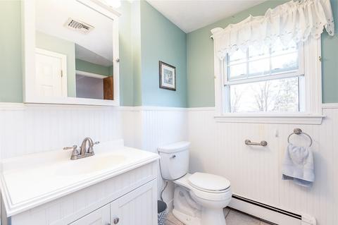 224 Vincent Rd, Dedham, MA 02026 photo 10