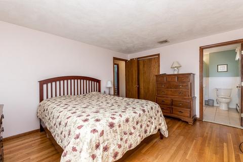 224 Vincent Rd, Dedham, MA 02026 photo 13