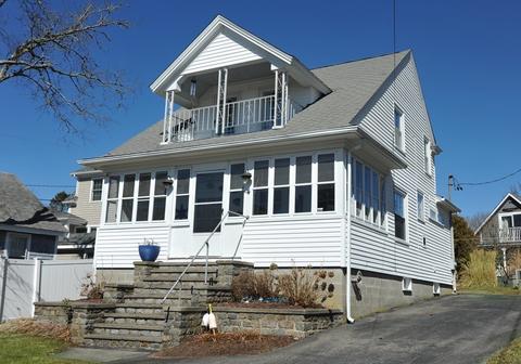 4 Gray St, Wareham, MA 02532 photo 1