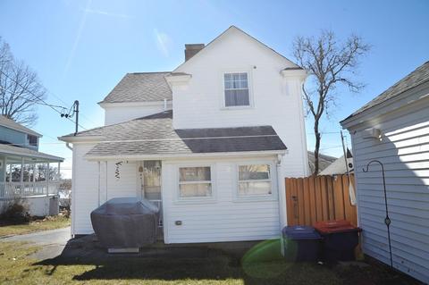 4 Gray St, Wareham, MA 02532 photo 4