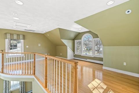 205 Summer Ave, Reading, MA 01867 photo 17
