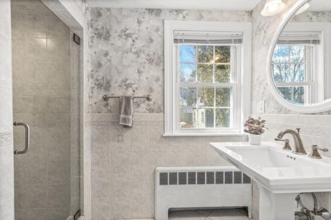205 Summer Ave, Reading, MA 01867 photo 20