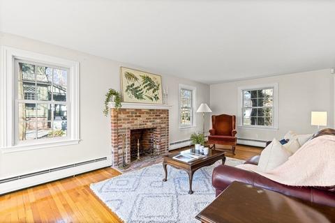 205 Summer Ave, Reading, MA 01867 photo 7