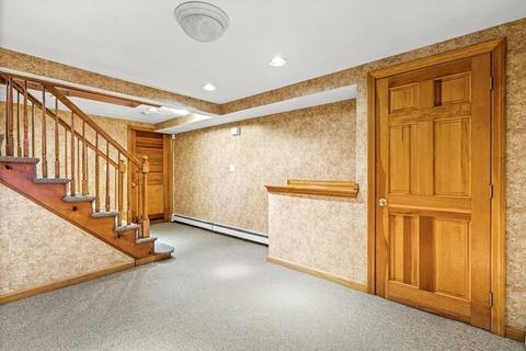 205 Summer Ave, Reading, MA 01867 photo 34
