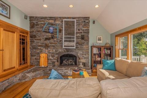 96 Gladding Ln, Sturbridge, MA 01518 photo 10