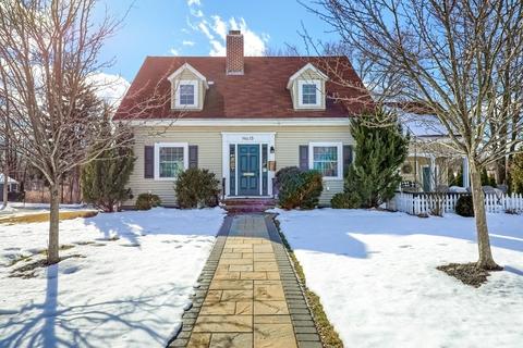 15 Durant Ave, Dedham, MA 02026 photo 1