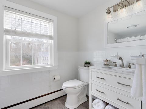 201 Tower Ave, Needham, MA 02494 photo 21