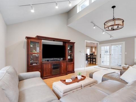 201 Tower Ave, Needham, MA 02494 photo 13