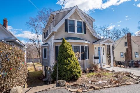 115 Riverside Dr, Dedham, MA 02026 photo 2