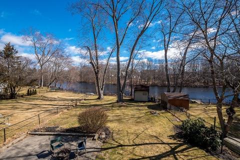 115 Riverside Dr, Dedham, MA 02026 photo 33