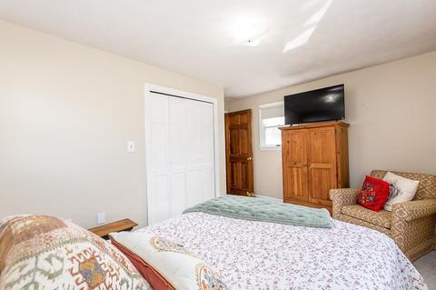 115 Riverside Dr, Dedham, MA 02026 photo 27