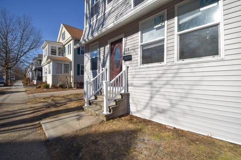 47 Draper St, Springfield, MA 01108 photo 2