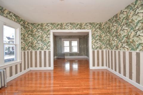 47 Draper St, Springfield, MA 01108 photo 12
