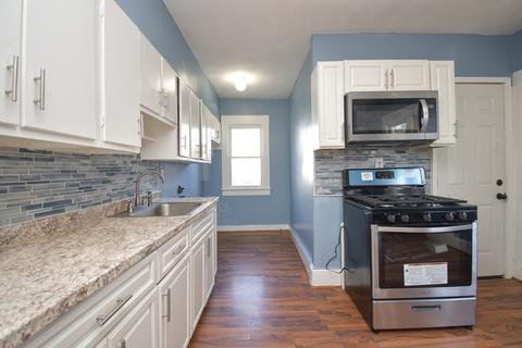 47 Draper St, Springfield, MA 01108 photo 5