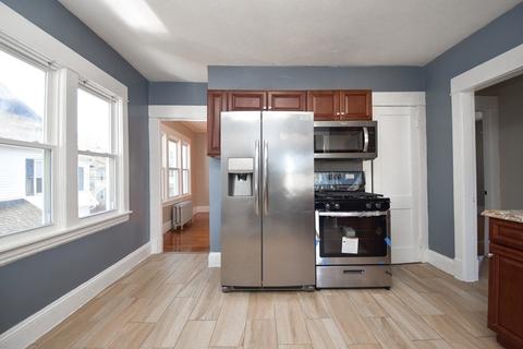 47 Draper St, Springfield, MA 01108 photo 26
