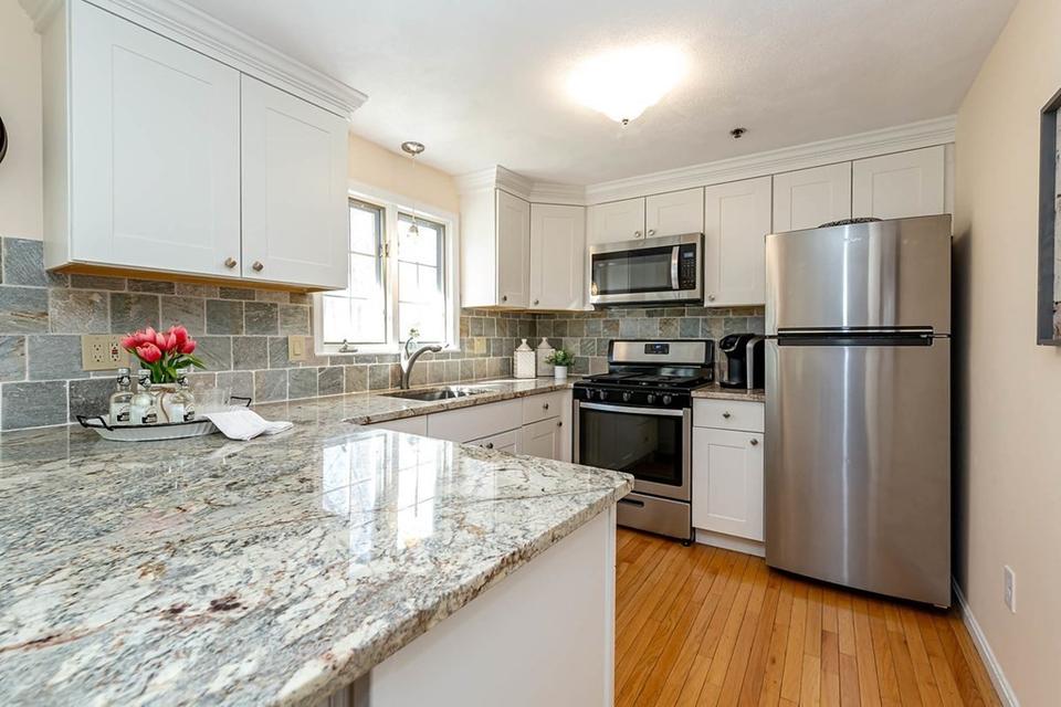 161 Flower Ln 6, Dracut, MA 01826 18 Photos MLS 72951021 Movoto